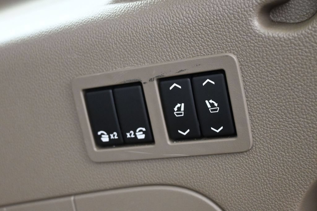 Used 2019 GMC Yukon XL SLT w/ Premium Edition RWD image 40