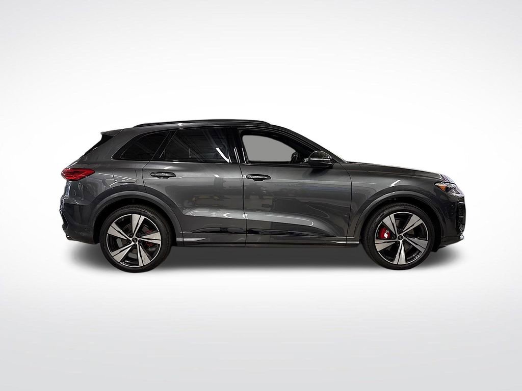 New 2026 Audi SQ5 Premium Plus image 6