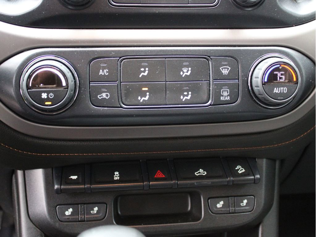 Used 2022 GMC Canyon AT4 w/ Trailering Package image 21