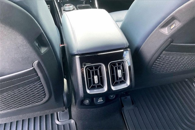 Used 2023 Kia Sorento SX Prestige image 31