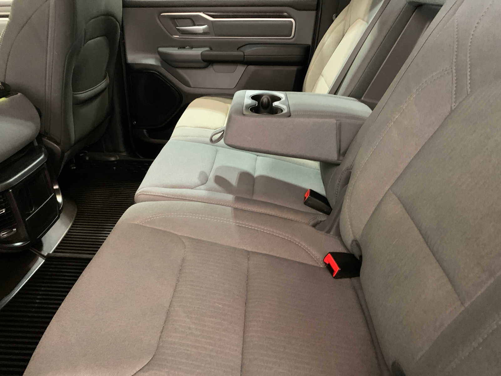 Used 2020 RAM 1500 Big Horn image 5