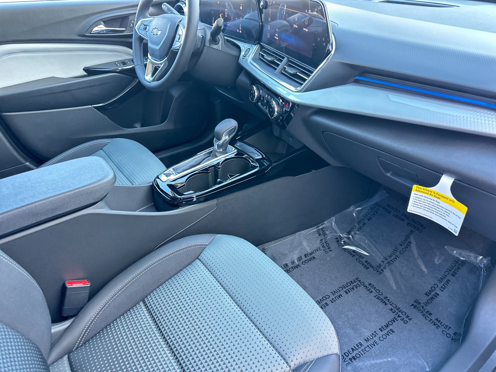 New 2026 Chevrolet Trax LT w/ Driver Confidence Package FWD image 16