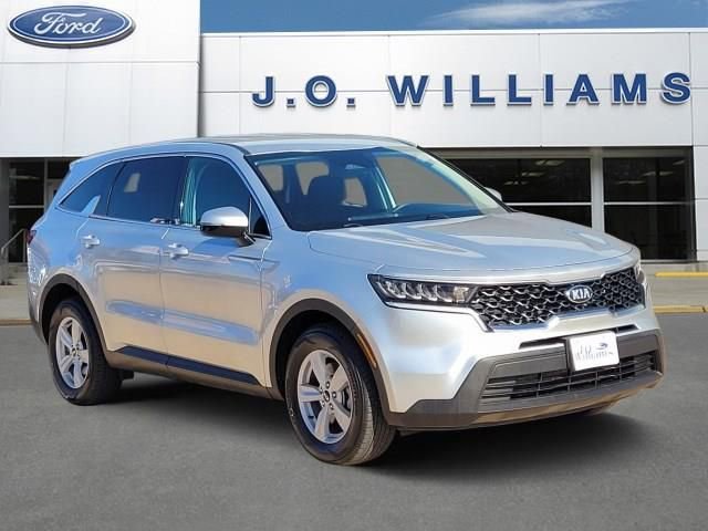 Used 2021 Kia Sorento LX