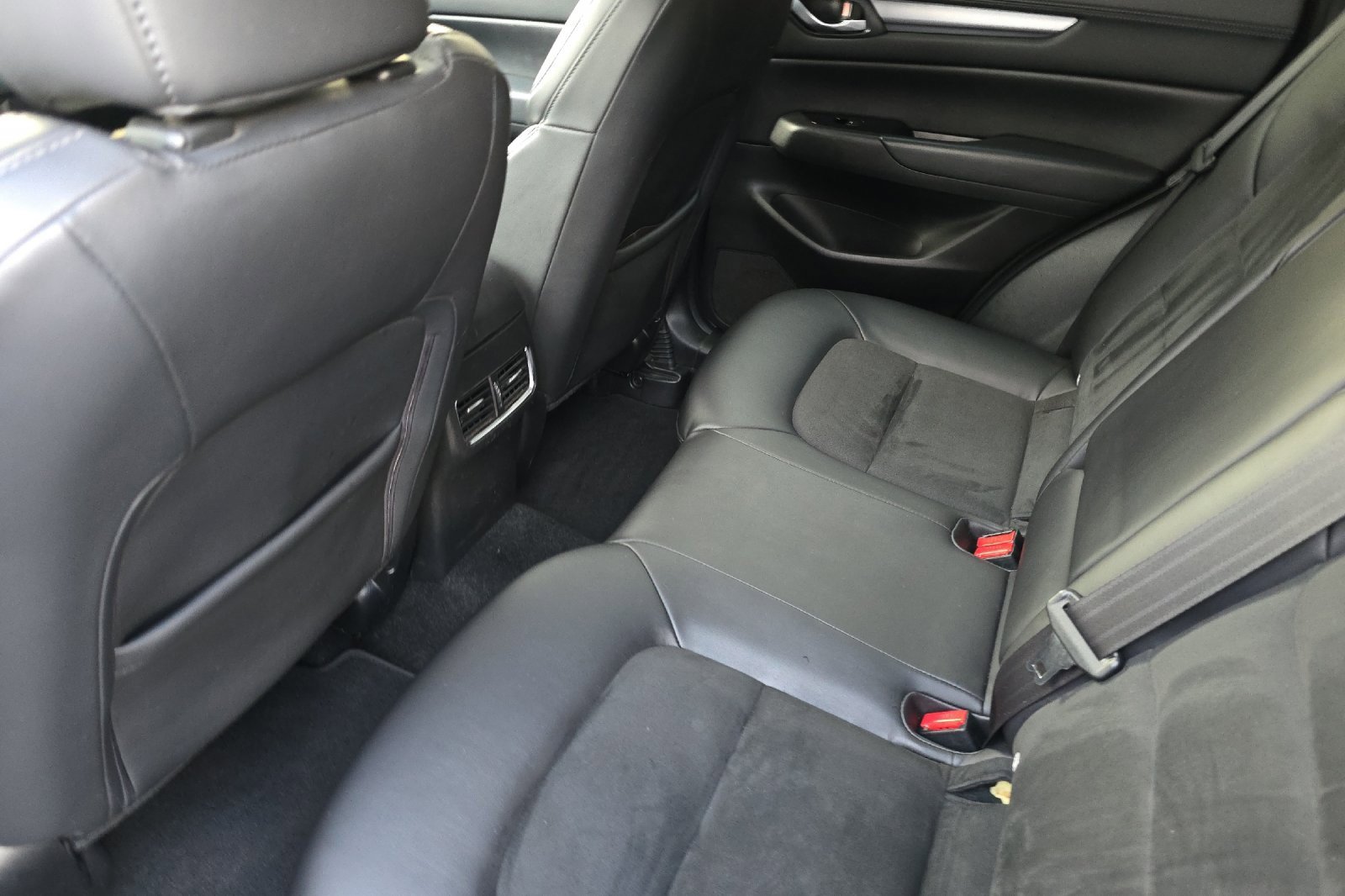 Used 2019 MAZDA CX-5 Touring image 16