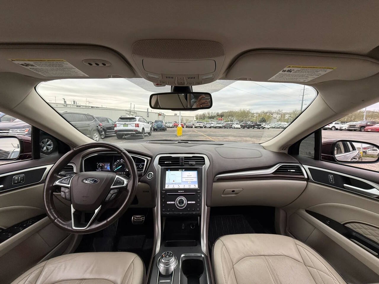 Used 2017 Ford Fusion Platinum FWD image 27