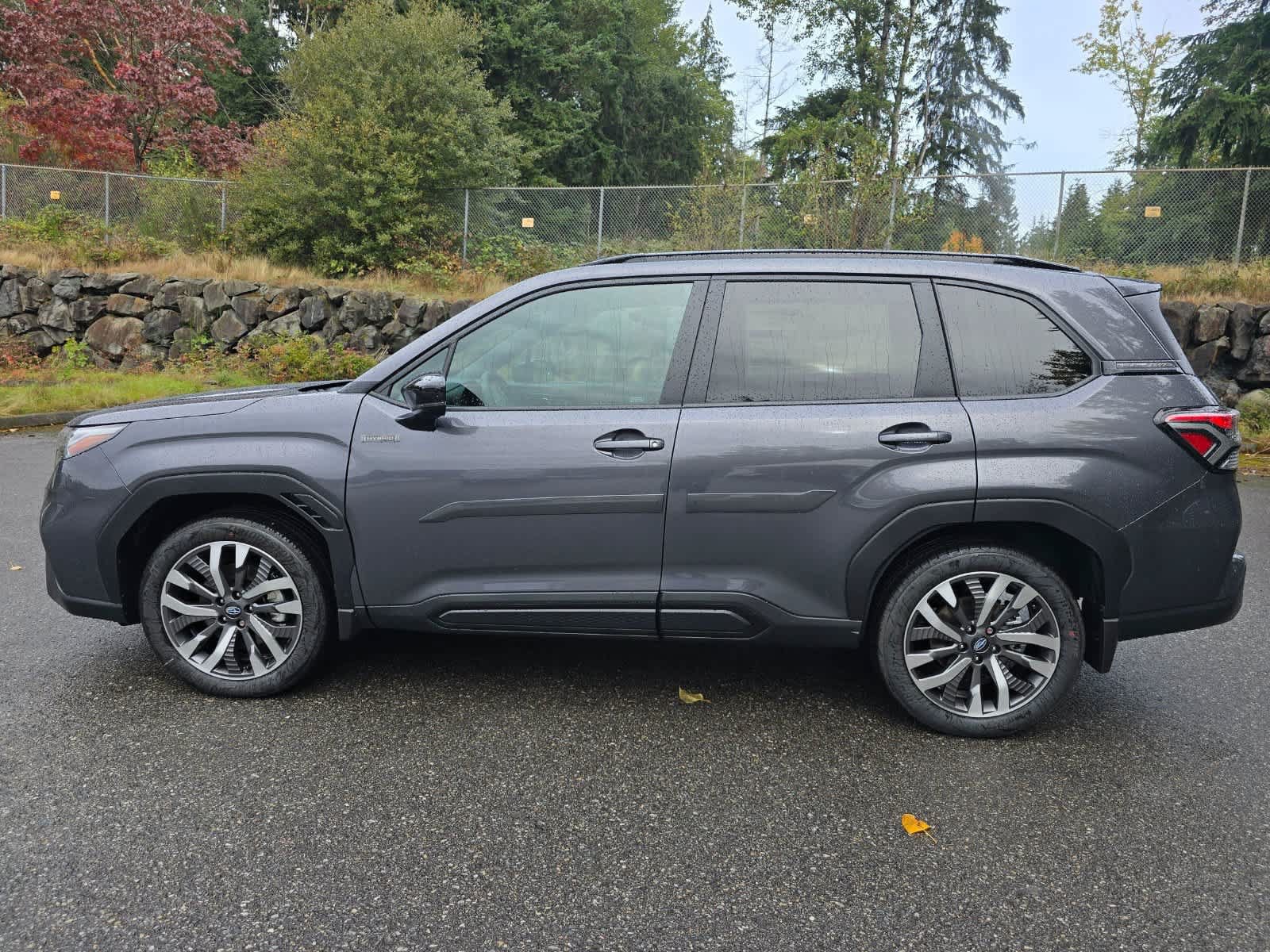 New 2026 Subaru Forester Touring AWD/4WD image 3