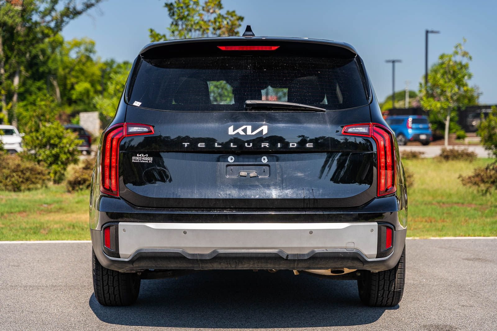 Used 2024 Kia Telluride LX FWD image 5