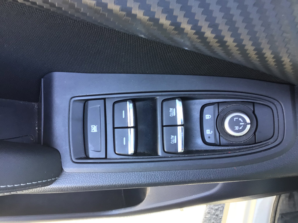Used 2023 Subaru Ascent Premium w/ Convenience Package AWD/4WD image 6