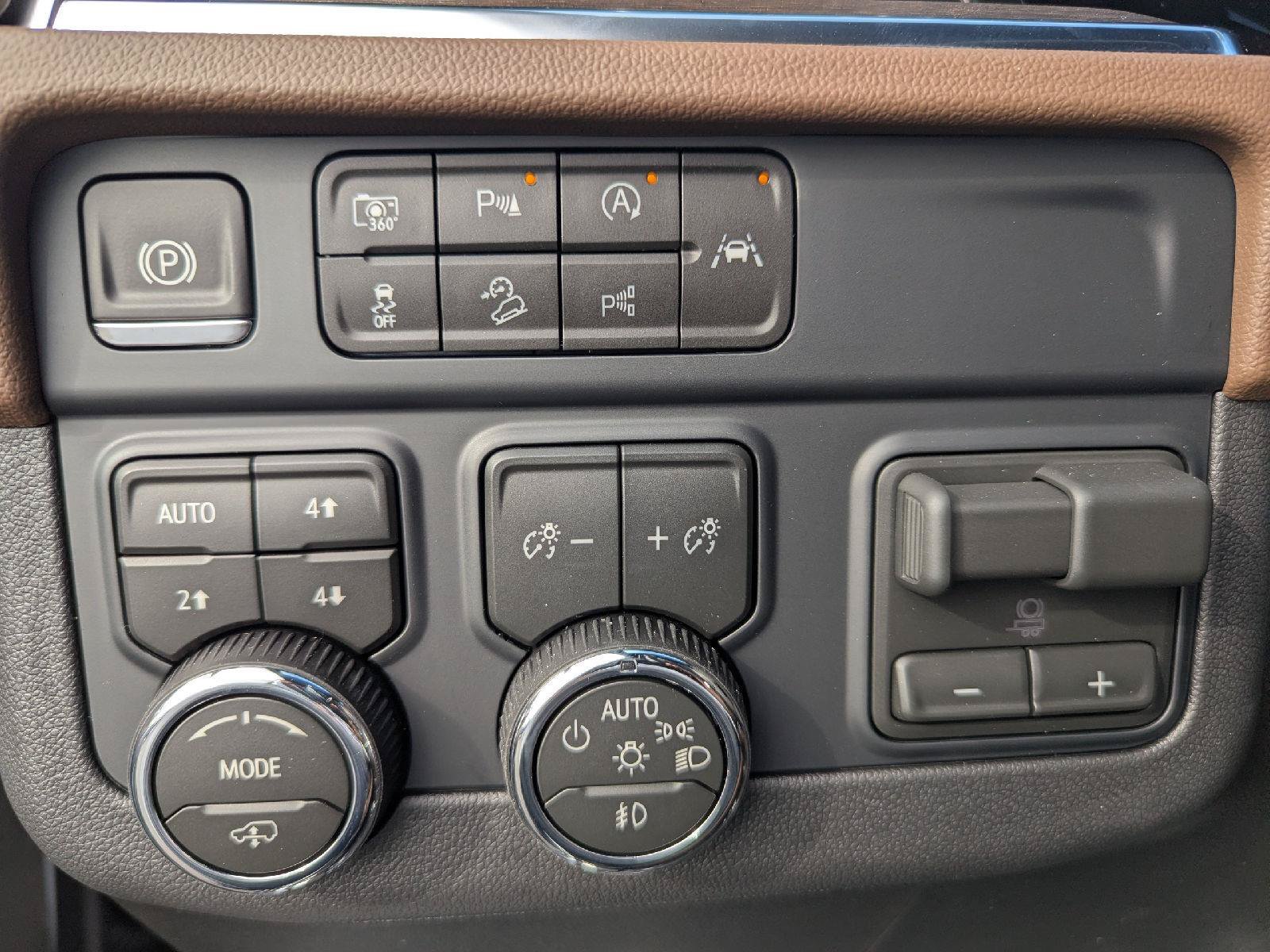 New 2026 Chevrolet Tahoe High Country AWD/4WD image 46