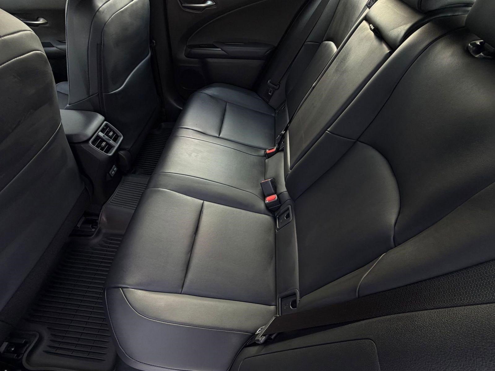 New 2026 Lexus UX 300h AWD image 24