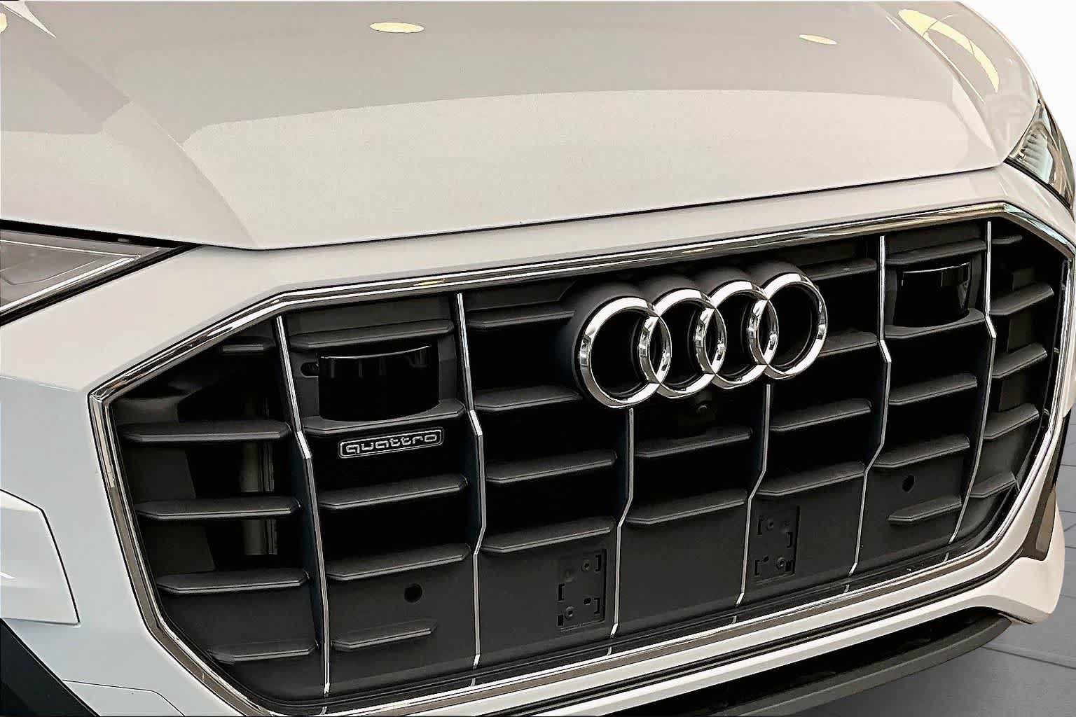 Used 2023 Audi Q8 Premium w/ Convenience Package AWD/4WD image 62