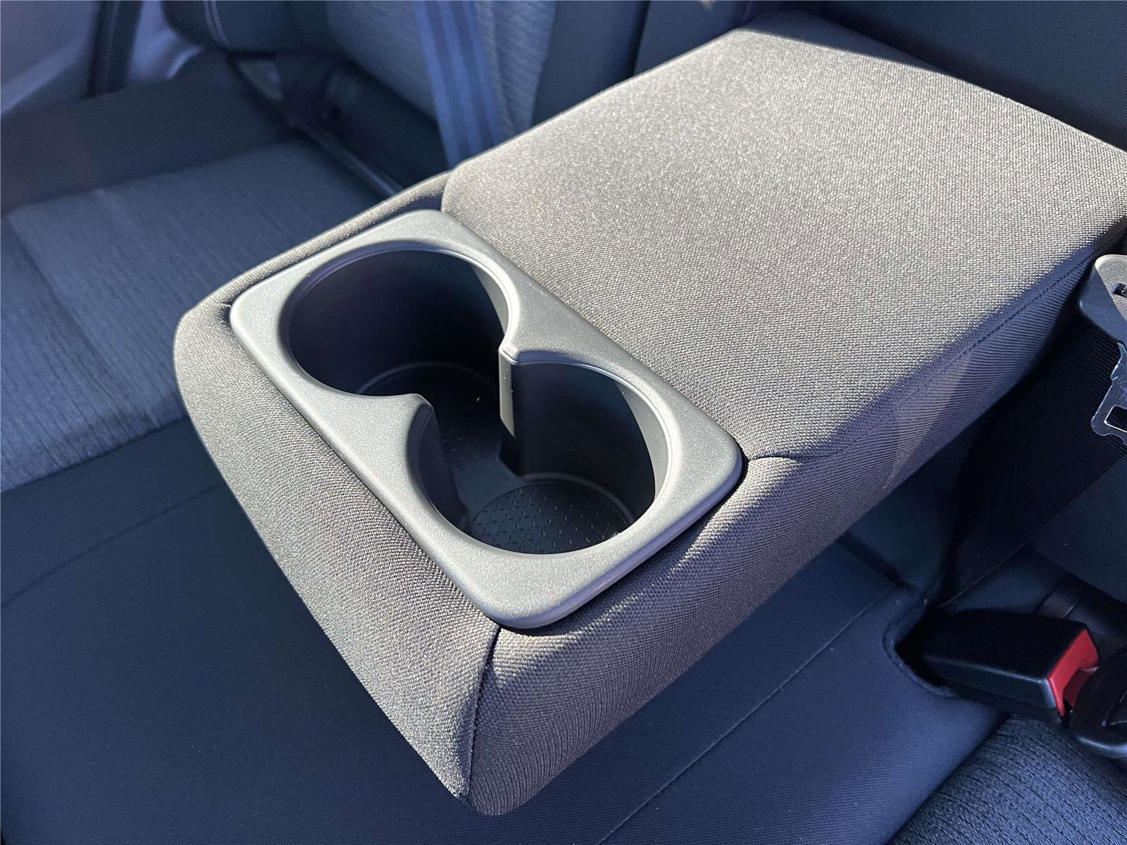 Used 2022 Nissan Rogue SV image 19