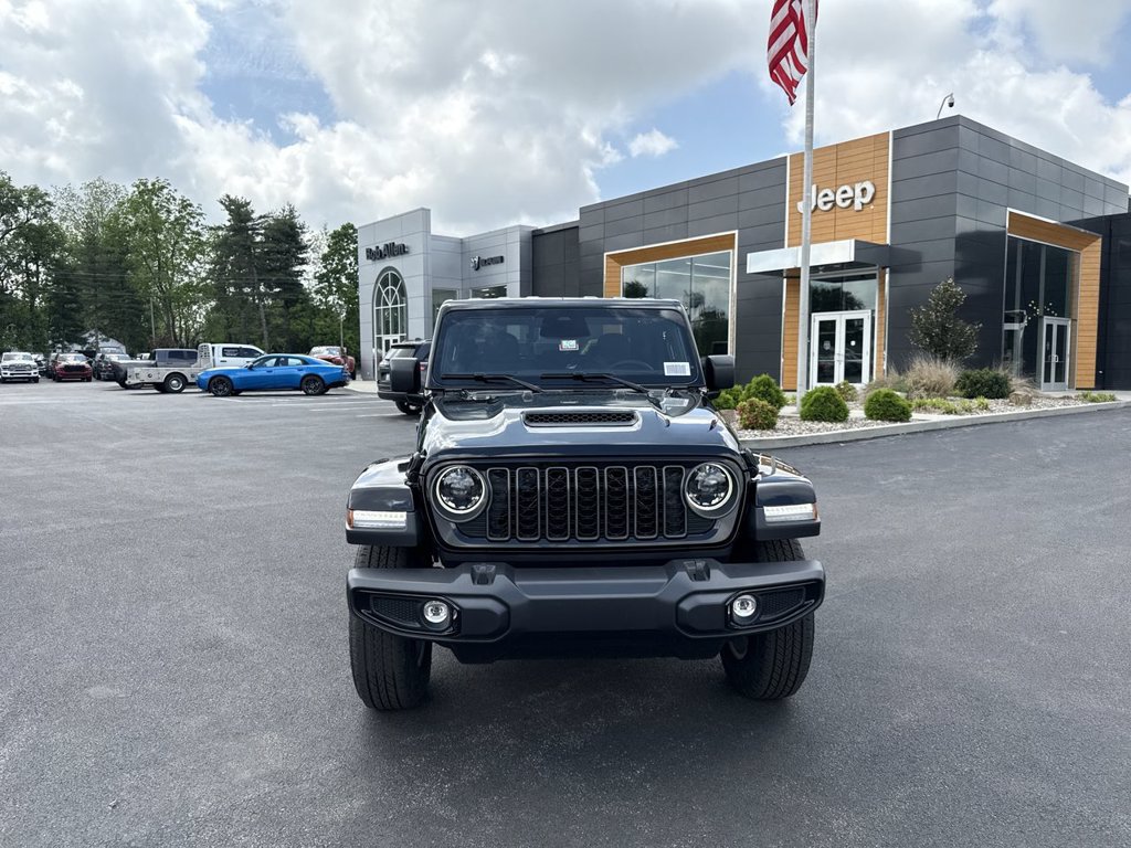 New 2026 Jeep Gladiator Sport AWD/4WD image 16