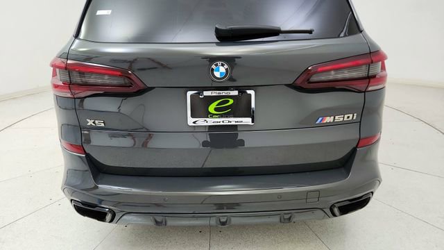 Used 2023 BMW X5 M50i w/ Executive Package image 11