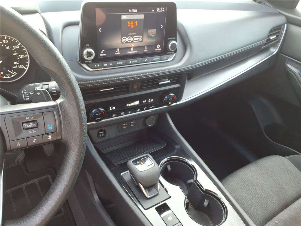 Used 2024 Nissan Rogue SV AWD/4WD image 34