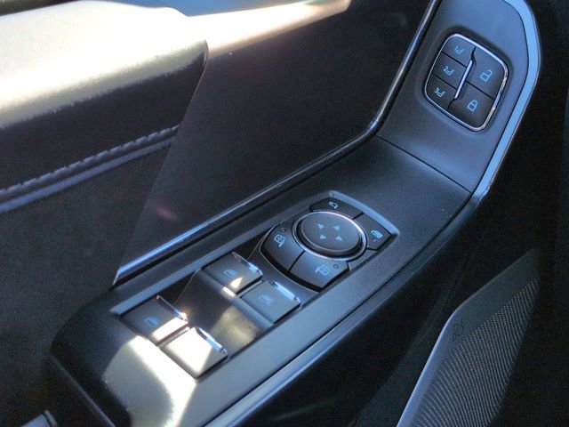 New 2025 Ford F150 Platinum w/ Equipment Group 702A High image 32