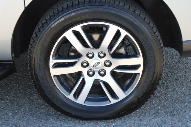 Used 2024 Ford Expedition Max Limited AWD/4WD image 12