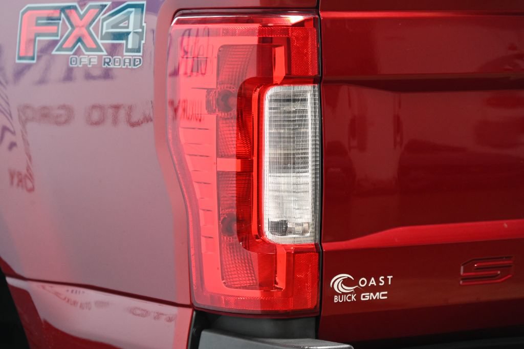 Used 2019 Ford F250 Lariat w/ Lariat Value Package AWD/4WD image 18