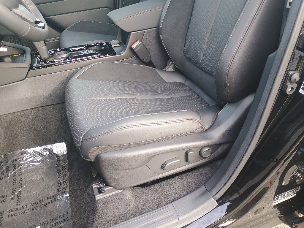 New 2026 Subaru Forester Touring AWD/4WD image 10