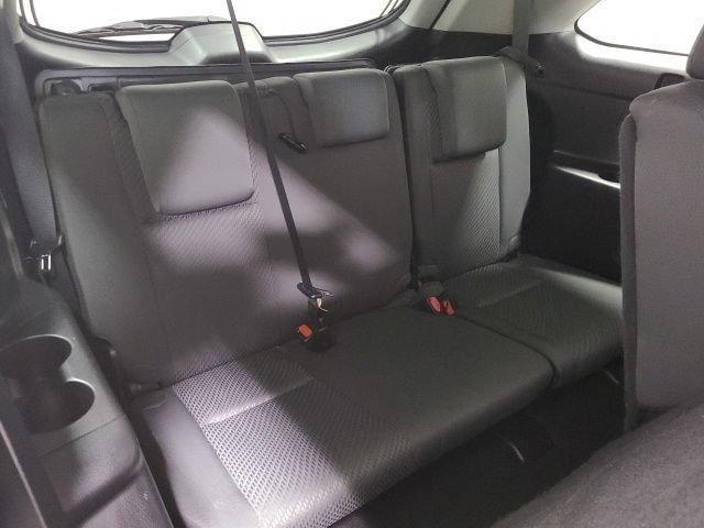 Certified 2019 Toyota Highlander LE FWD image 16