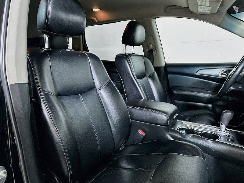 Used 2020 Nissan Pathfinder SL FWD image 28