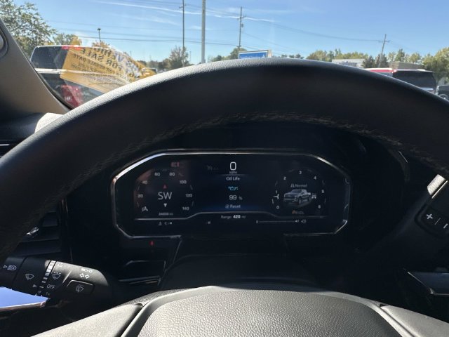 Certified 2024 Chevrolet Silverado 1500 LT AWD/4WD image 10