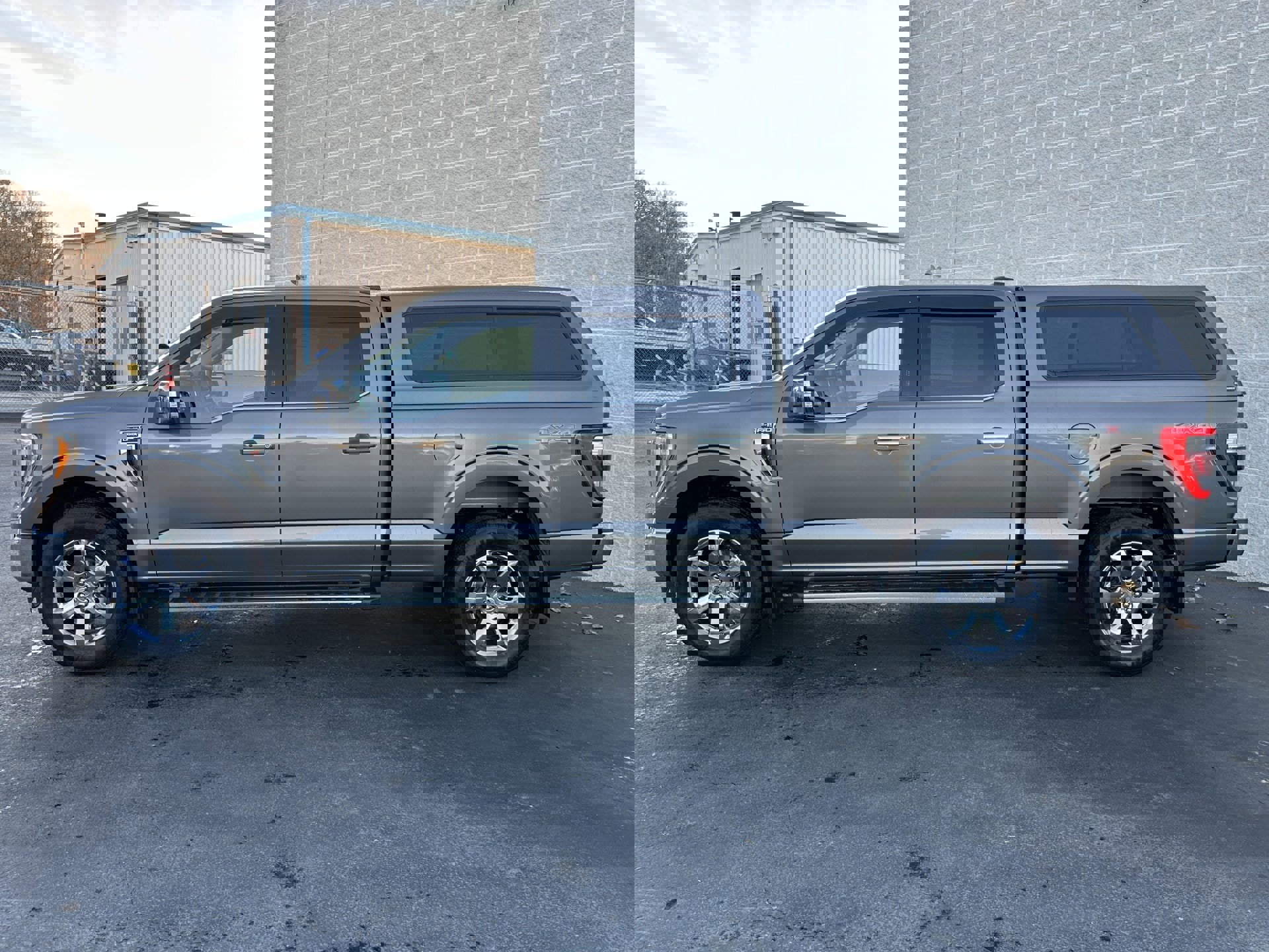 Certified 2023 Ford F150 Lariat image 4