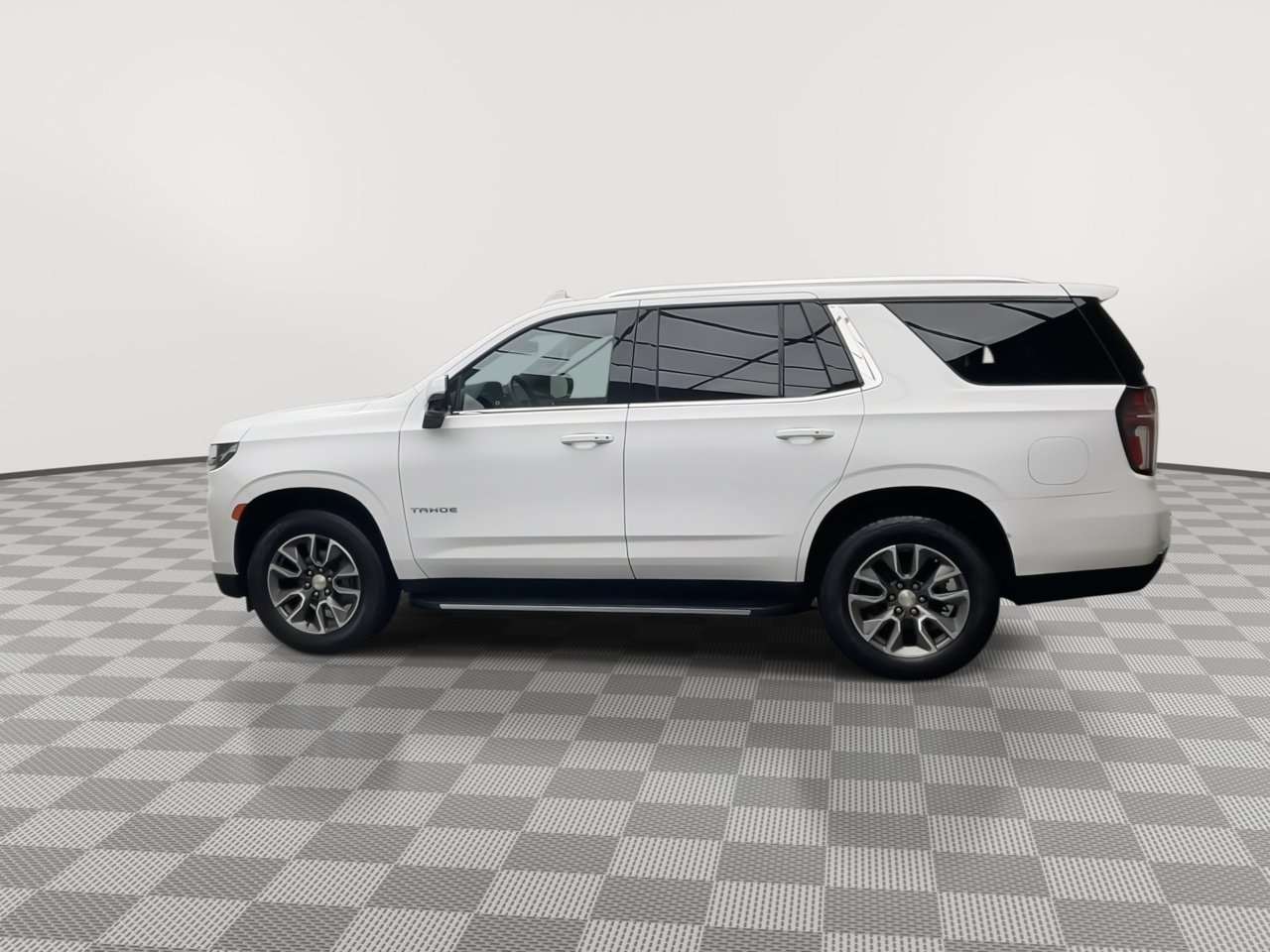 Certified 2023 Chevrolet Tahoe LT w/ Luxury Package image 42