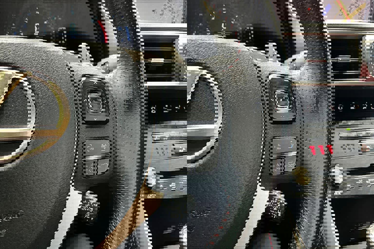 Used 2018 Lexus IS 300 F Sport w/ F Sport Package image 23