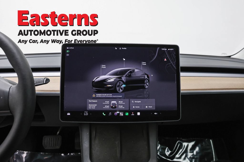 Used 2023 Tesla Model 3 Standard Range RWD image 12