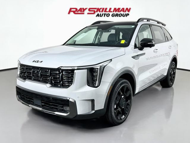 Used 2025 Kia Sorento SX AWD/4WD image 3