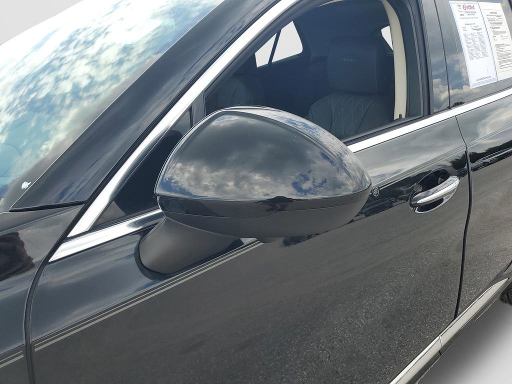 Used 2023 Buick Envision Avenir FWD image 27