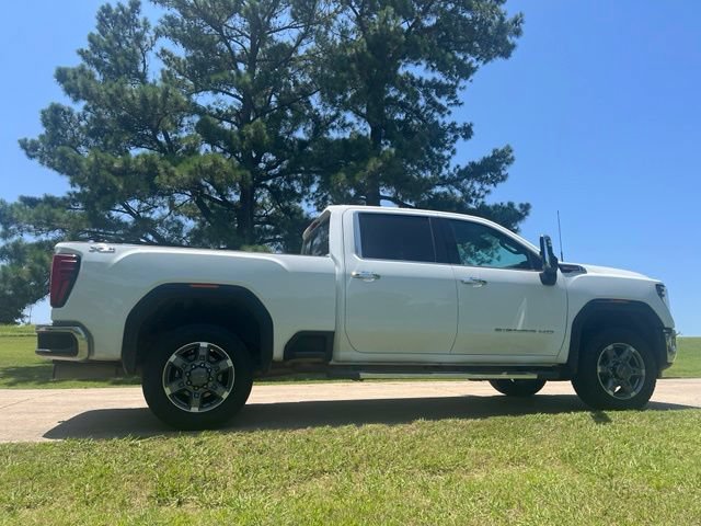 Used 2025 GMC Sierra 2500 SLT w/ SLT Convenience Package AWD/4WD image 5