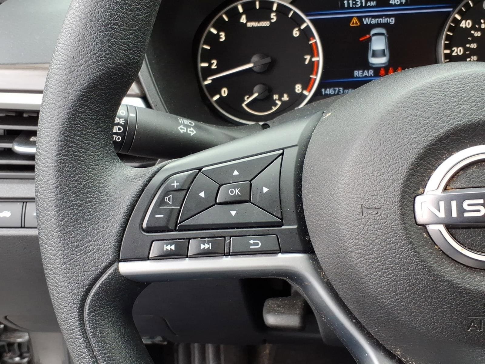 Used 2023 Nissan Altima 2.5 SV AWD/4WD image 13