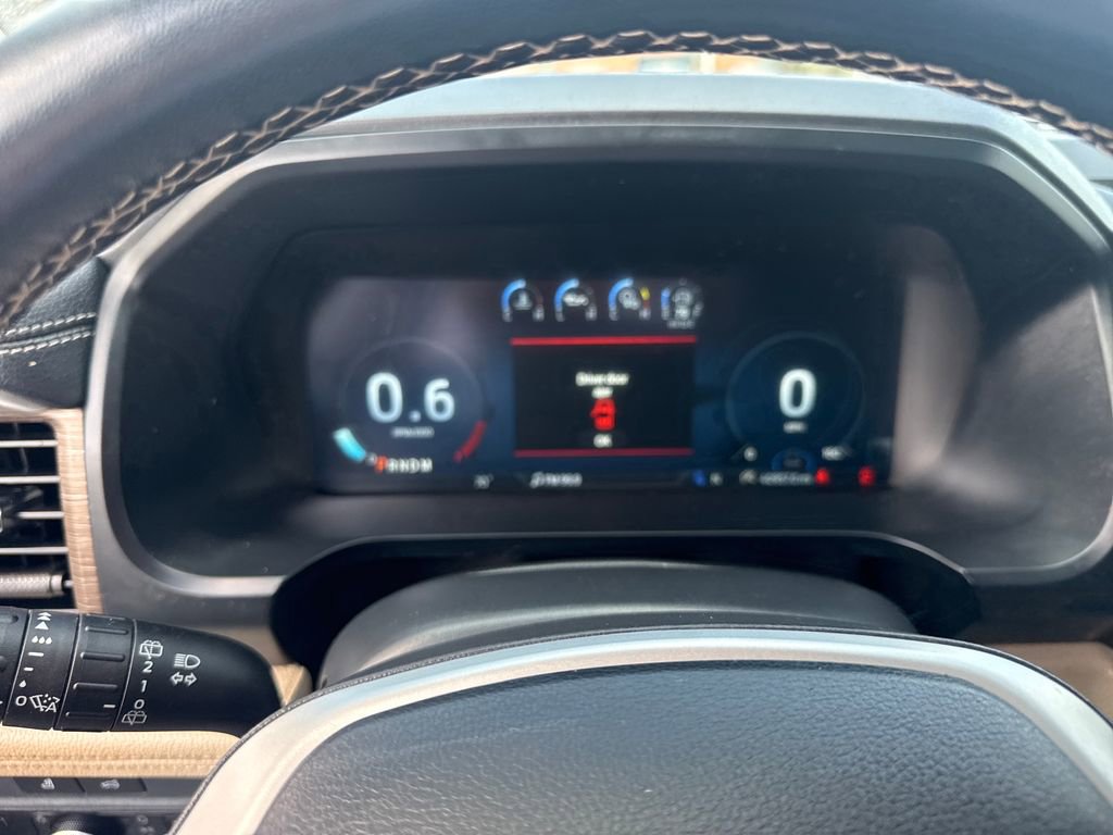 Used 2023 Ford Expedition Limited AWD/4WD image 31