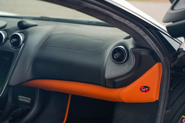 Used 2017 McLaren 570S Coupe RWD image 22