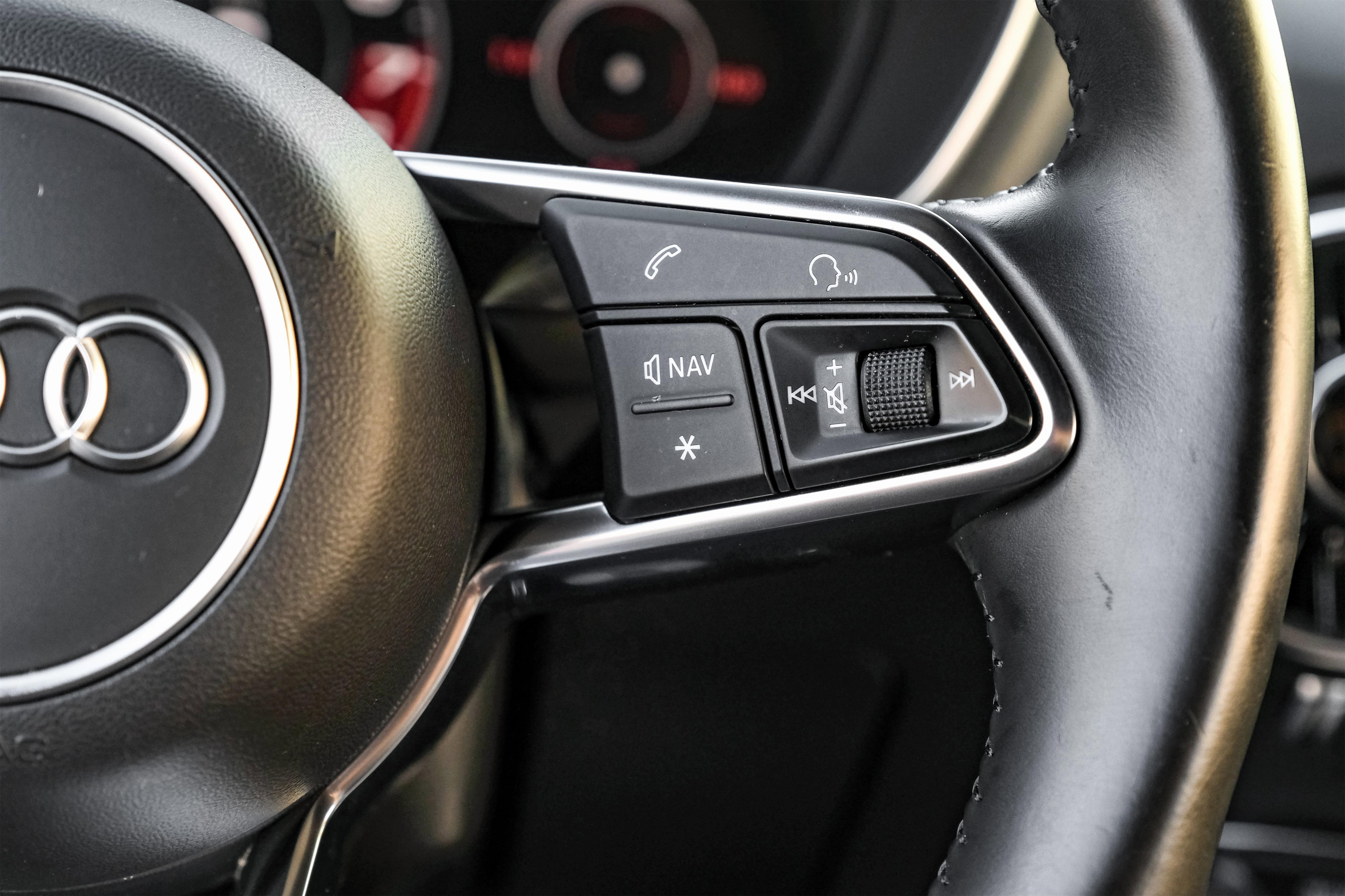 Used 2017 Audi TT 2.0T image 15