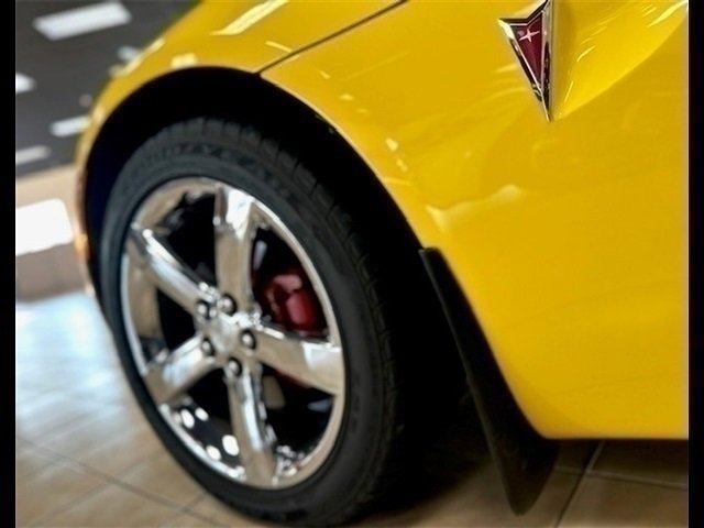 Used 2007 Pontiac Solstice GXP w/ Premium Package image 8