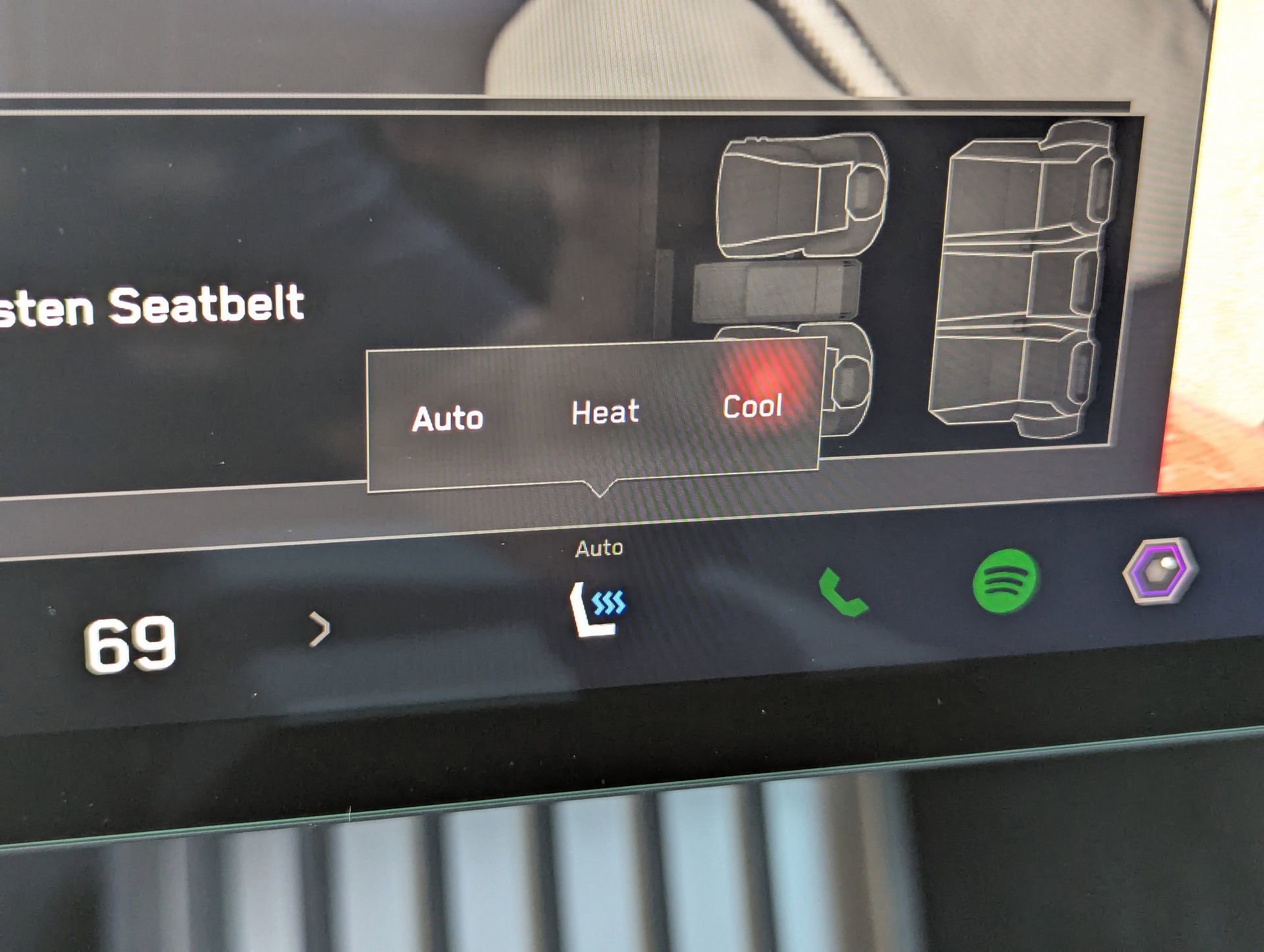 Used 2024 Tesla Cybertruck AWD Crew Cab image 32