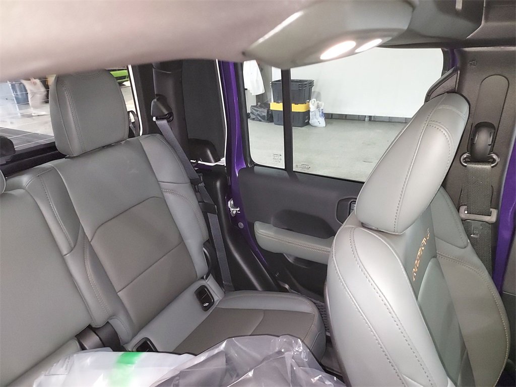 New 2026 Jeep Gladiator Mojave image 14