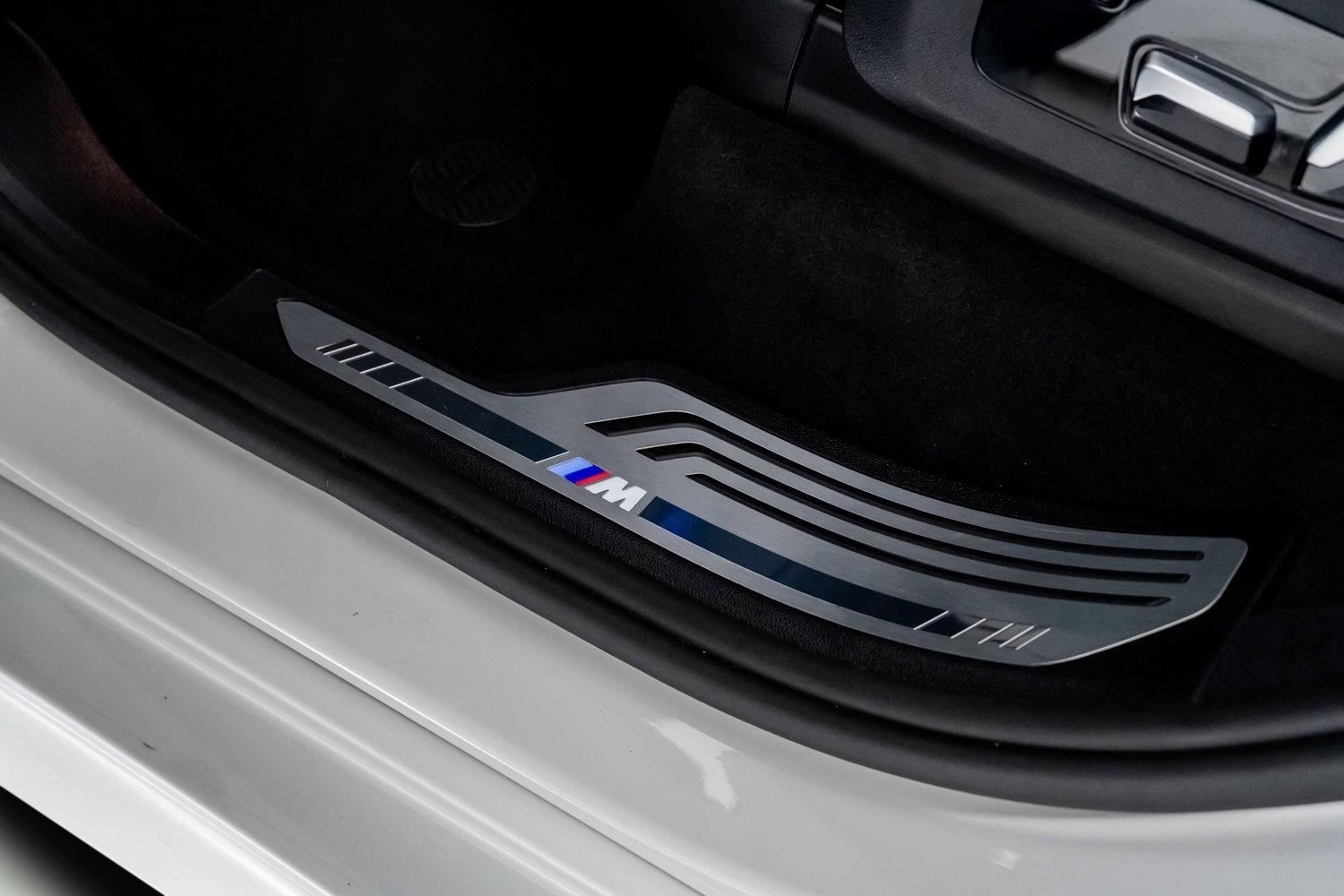 Used 2025 BMW X7 M60i image 42