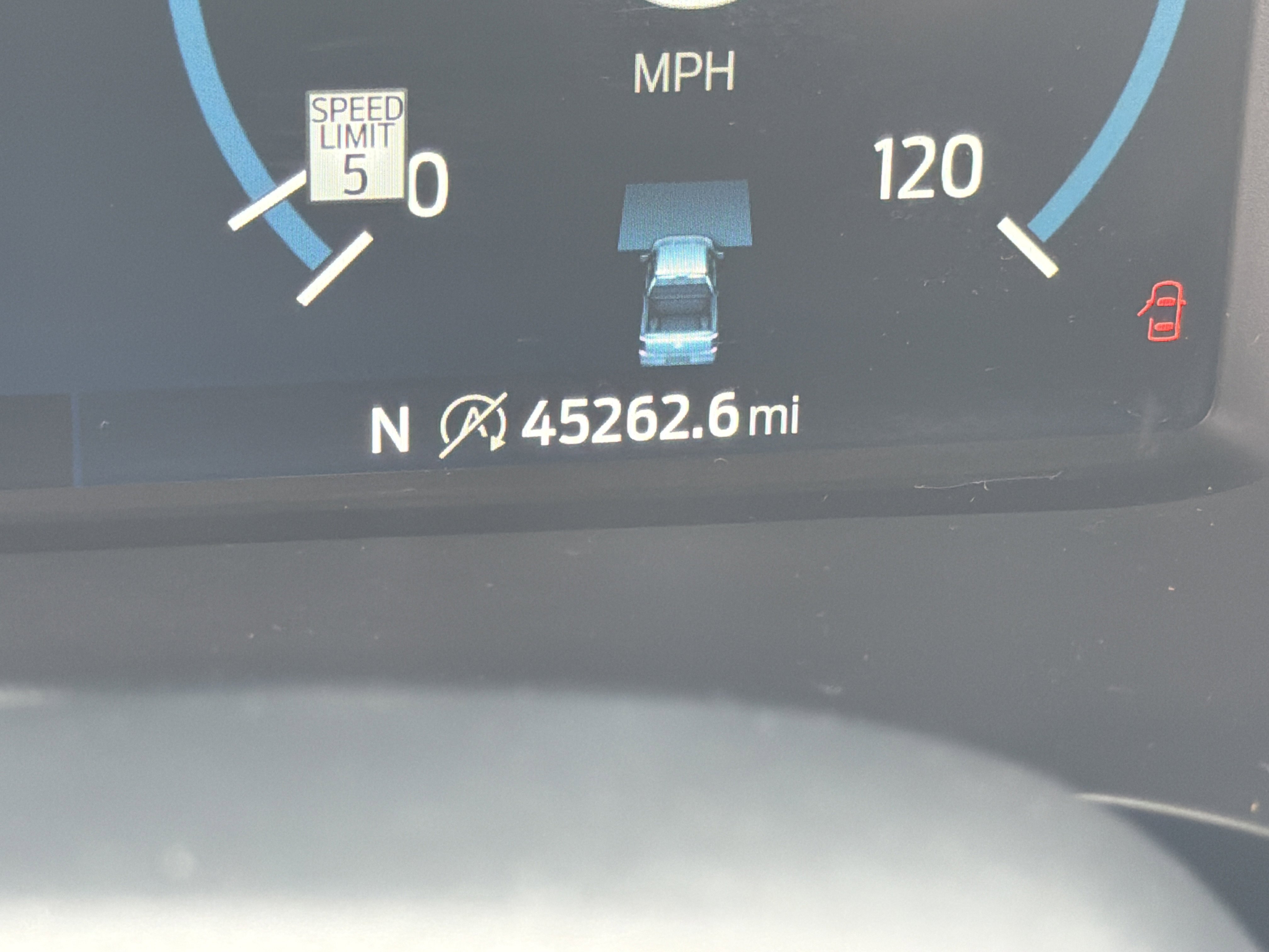 Used 2023 Ford F150 Lariat w/ Equipment Group 502A High AWD/4WD image 21