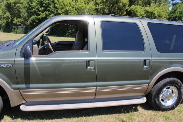 Used 2001 Ford Excursion Limited RWD image 11