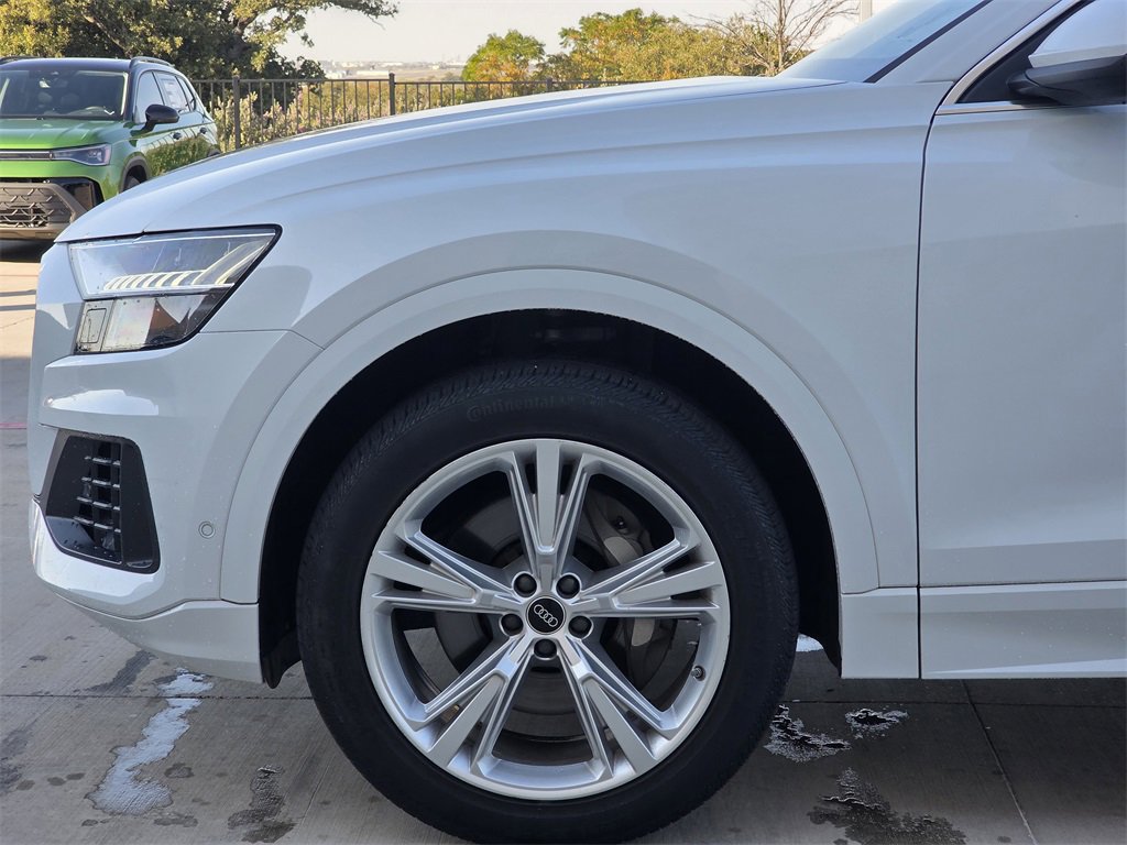 Used 2023 Audi Q8 Premium Plus image 5