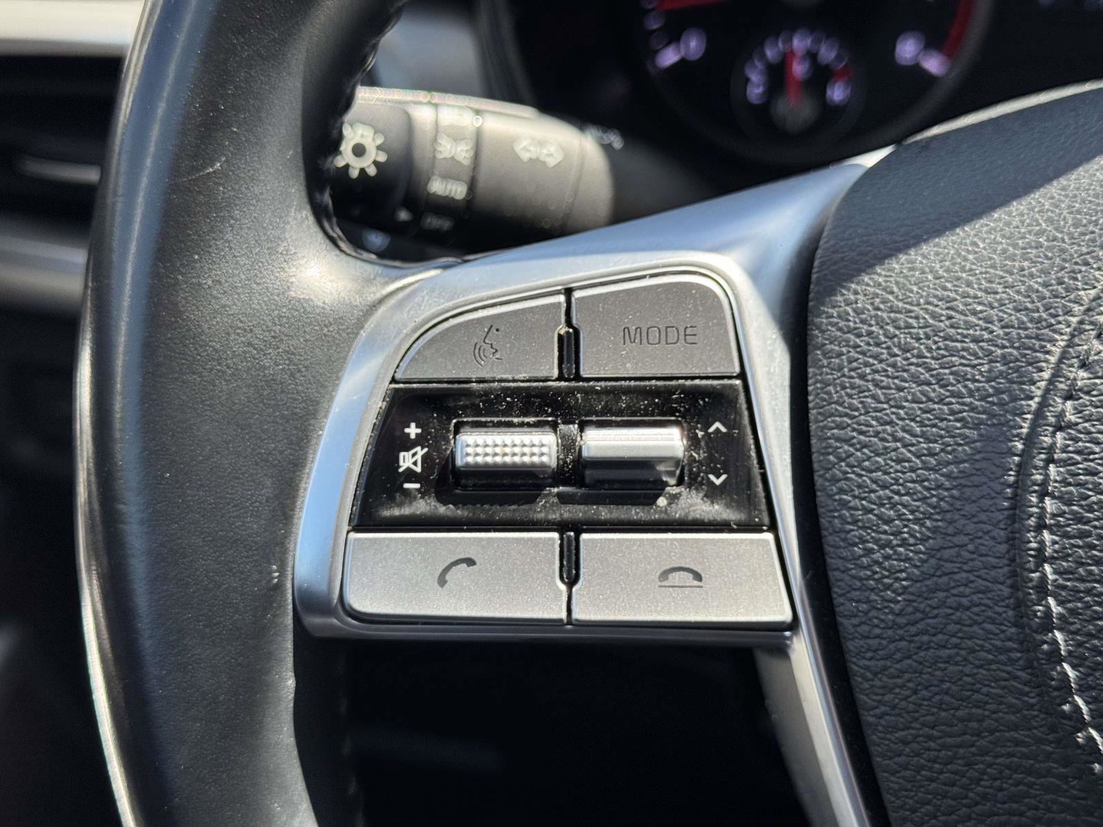 Used 2020 Kia Telluride LX AWD/4WD image 18