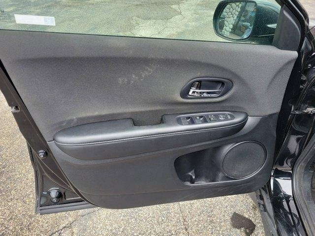 Used 2019 Honda HR-V LX image 15