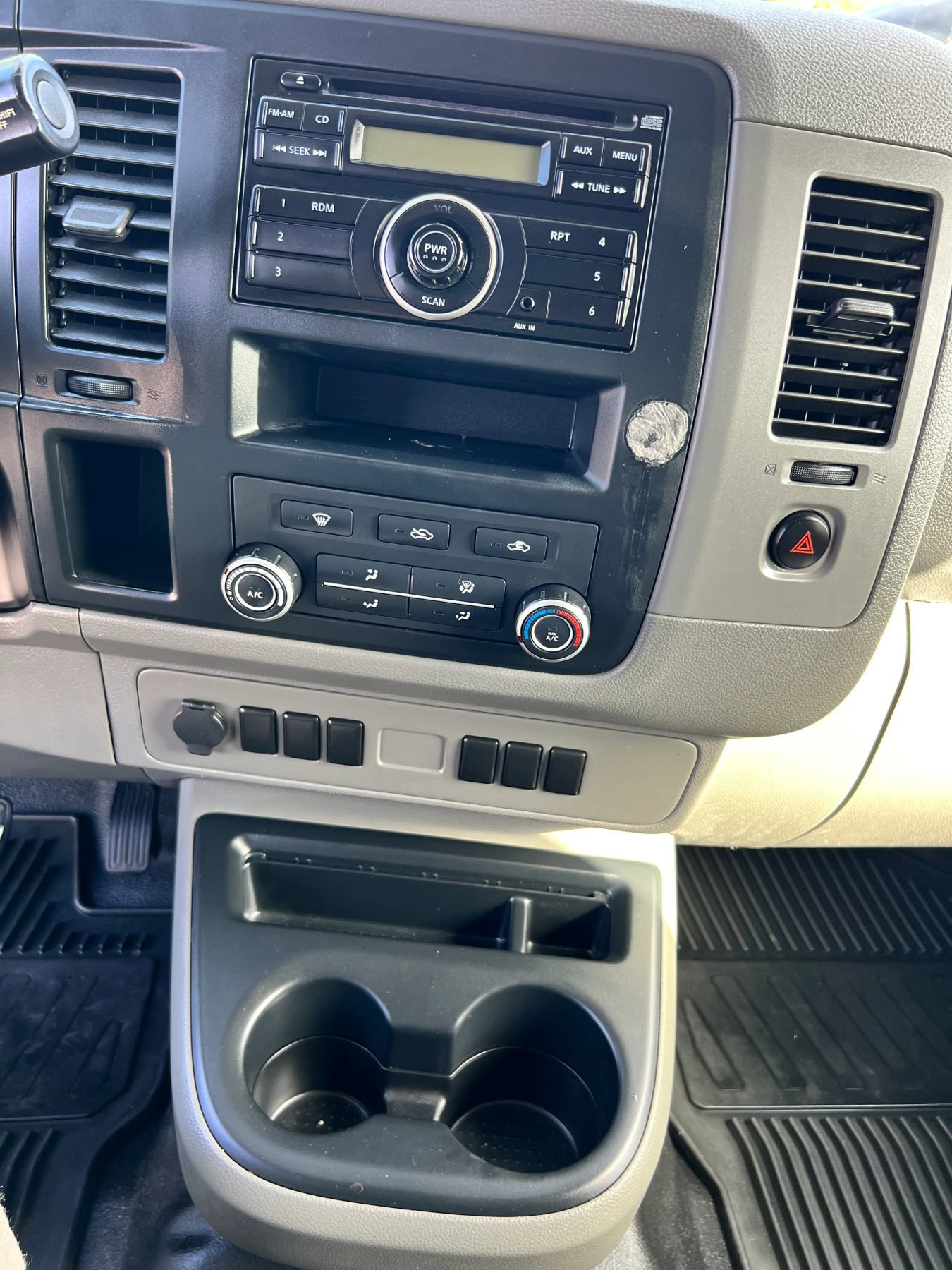 Used 2015 Nissan NV 2500 S w/ Power Package image 12