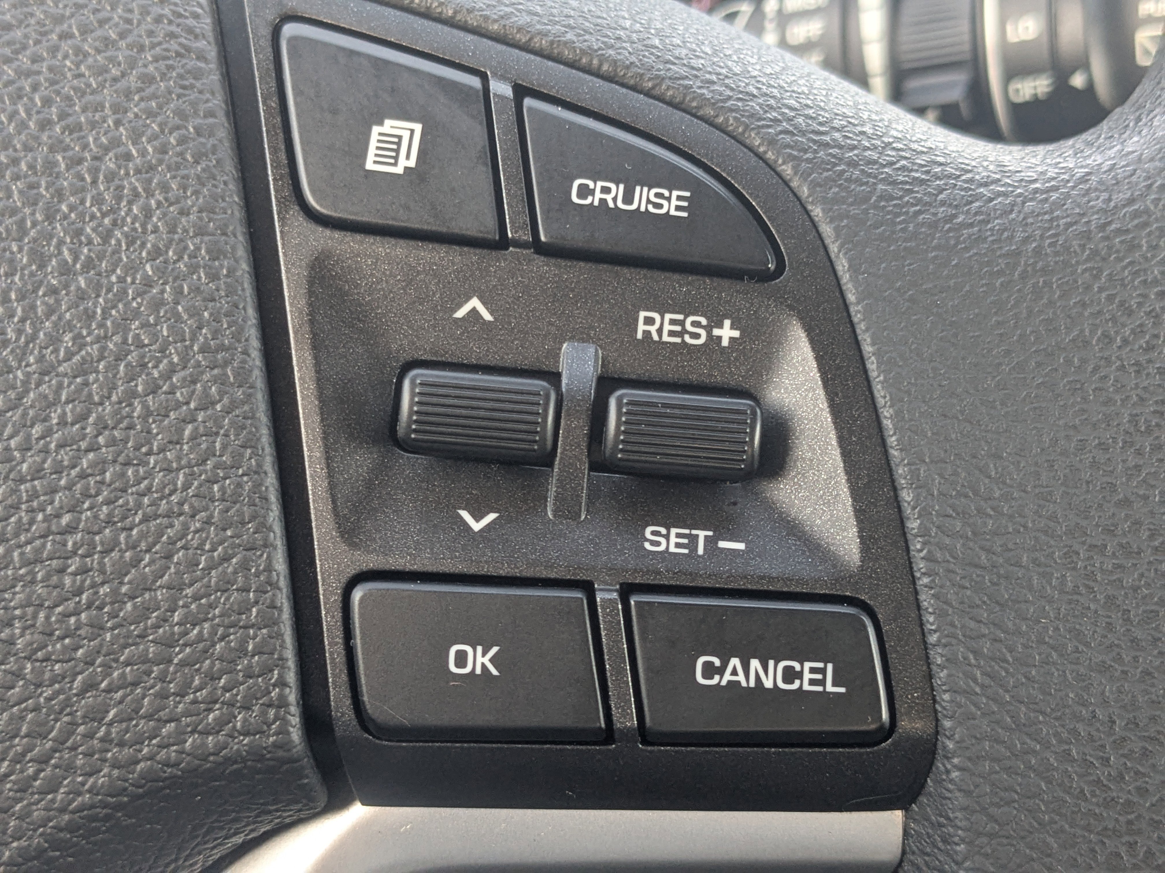 Used 2020 Hyundai Tucson Value w/ Cargo Package image 30