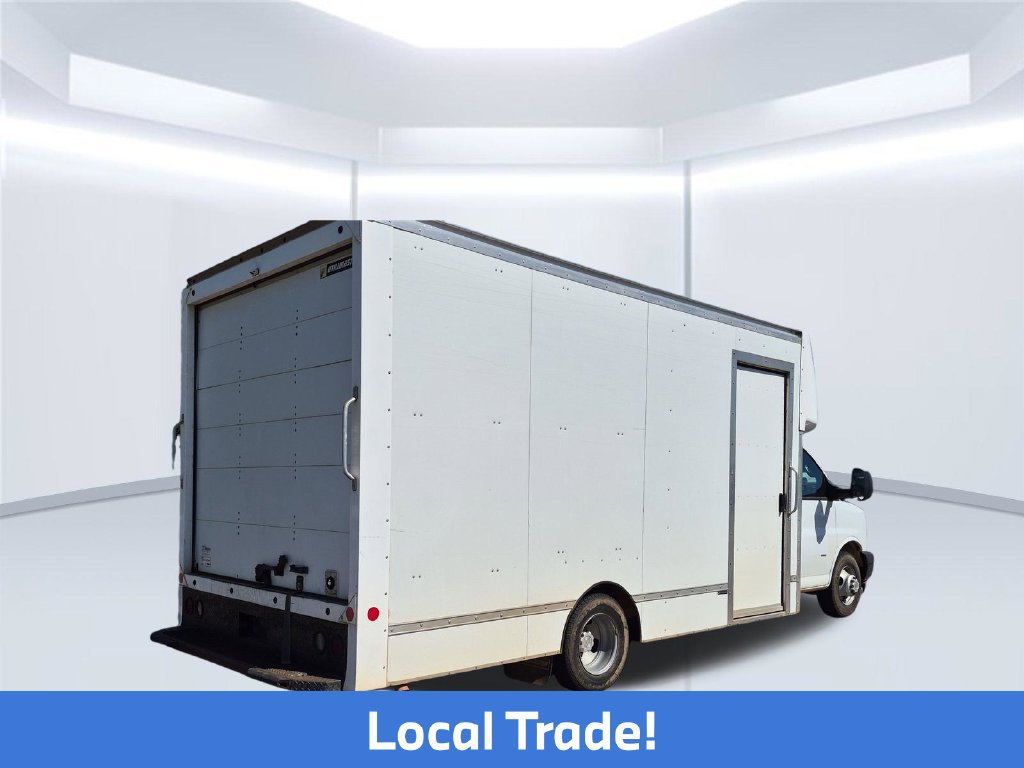 Used 2021 Chevrolet Express 3500 w/ Power Convenience Package RWD image 4