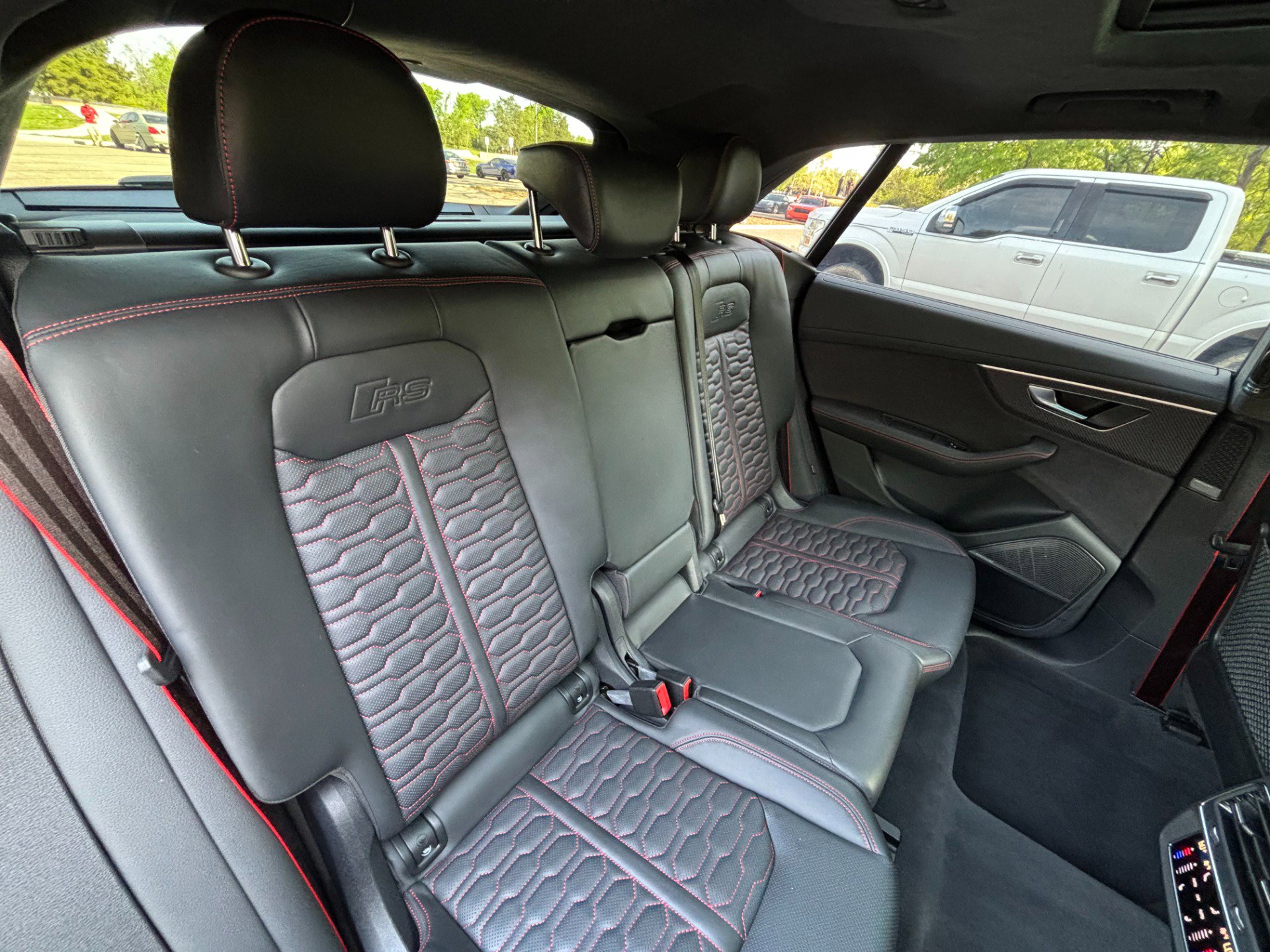 Used 2023 Audi RS Q8 w/ Black Optic Package image 23